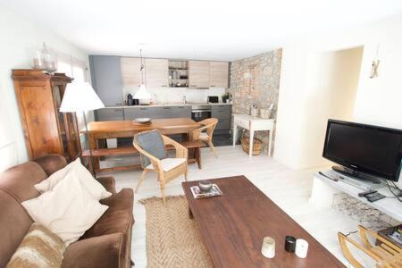 Apartament Central Amb Terrassa เอลป์ ภายนอก รูปภาพ